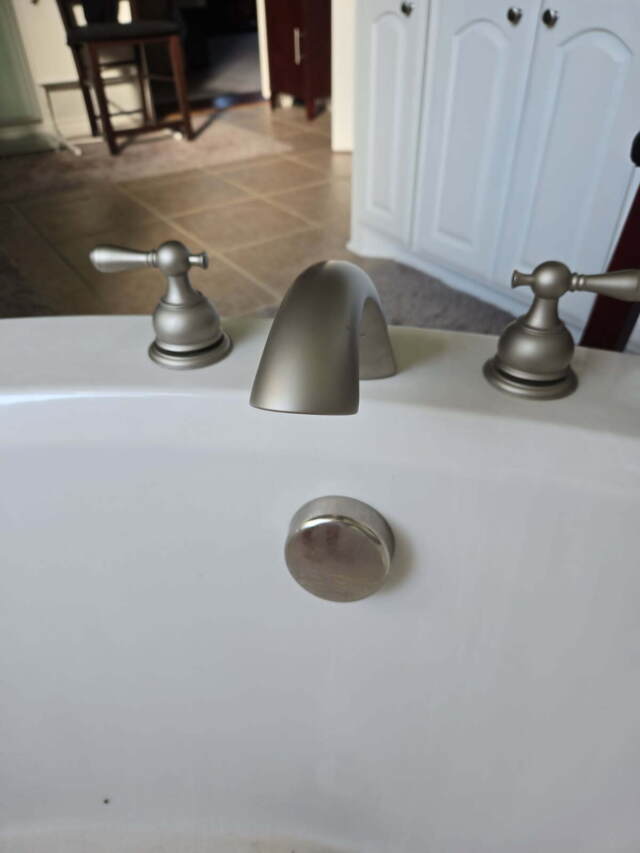 Tub spout 